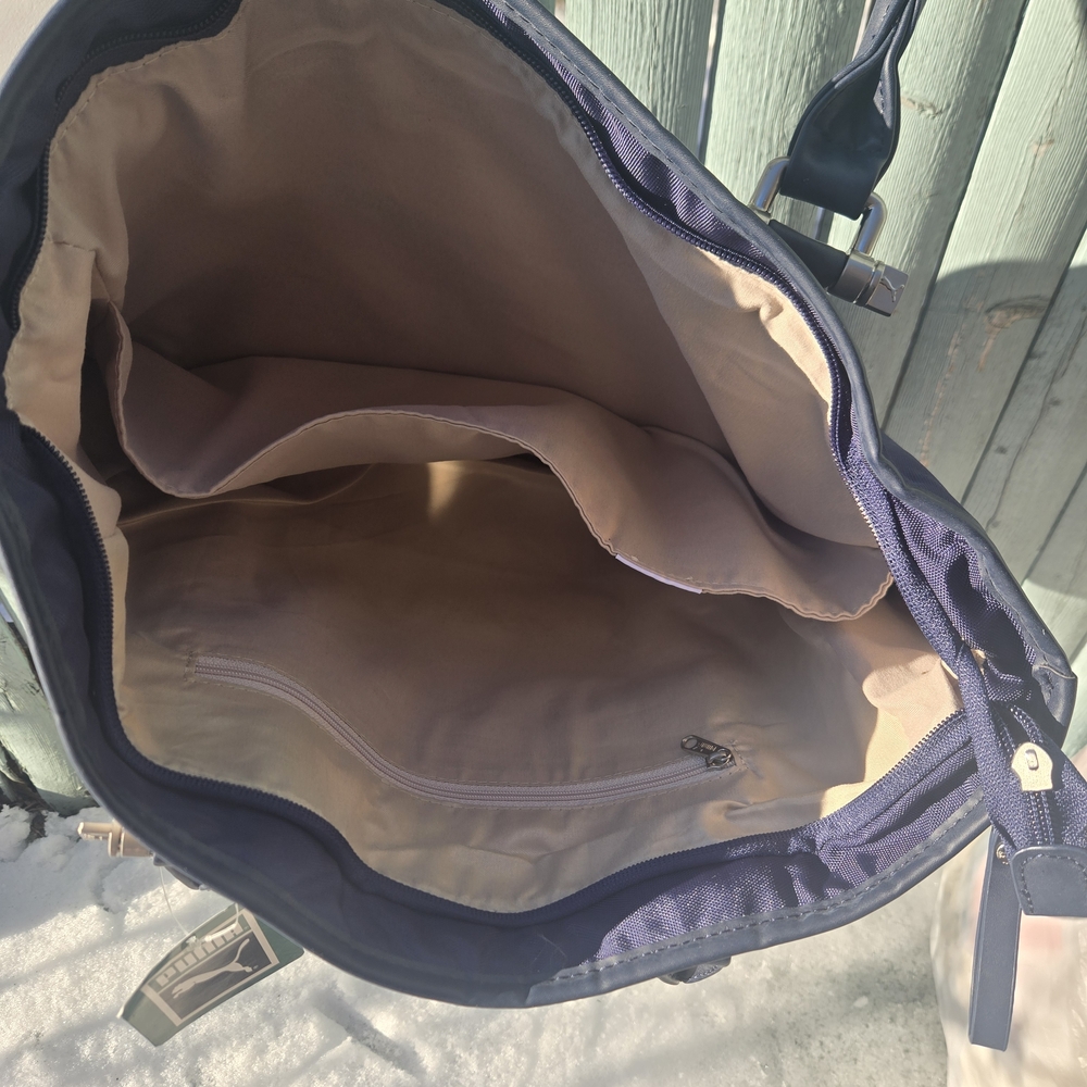 Puma Women's Navy and Beige Tote Bag - Picture 6 of 6